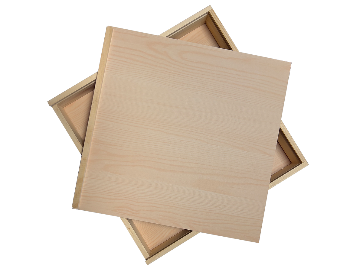DISMA CAJA MADERA PINO CON TAPA PARA ALBUM 37X37X4 CM 